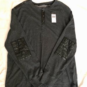 Men’s Sean John long sleeve shirt
